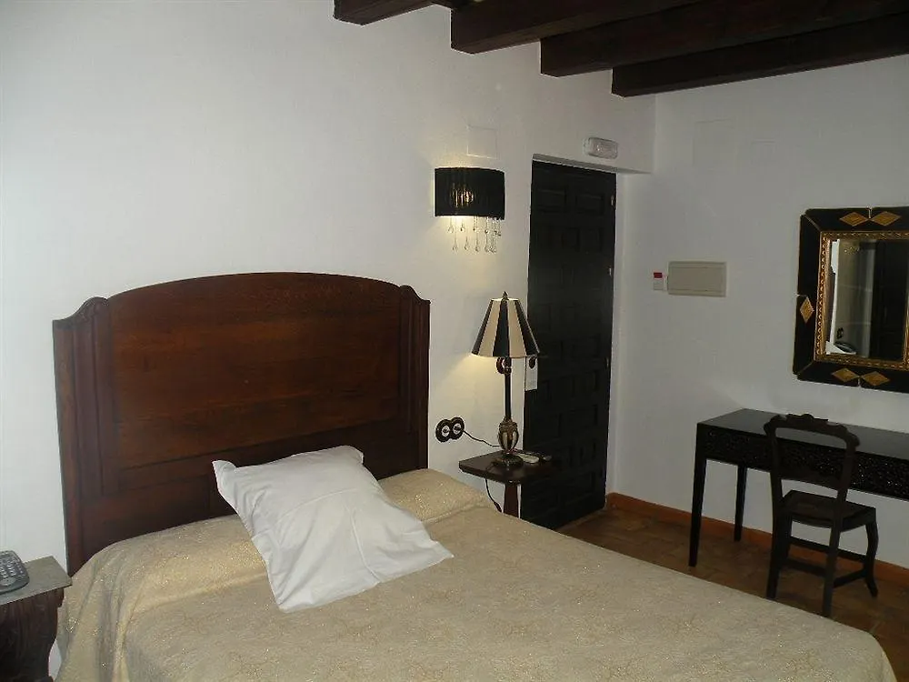 Hospedium Posada San Fernando Carmona  2*, Carmona (Seville) Spain